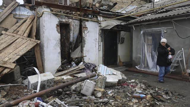 Ukrainian drone strike sparks fires at Russian port