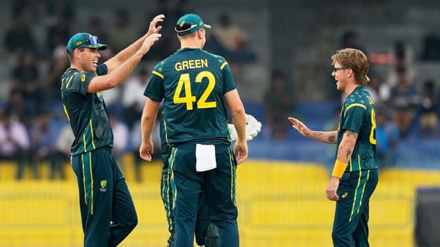 Aussies back bowlers with T20 World Cup on the line