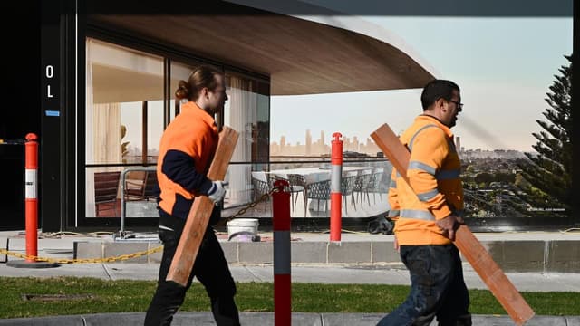 Thousands of new brickies, sparkies to bolster housing