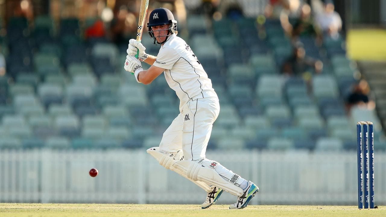 Sutherland scores ton as Fanning just misses out