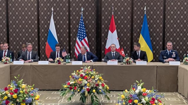 Ukraine-Russia wrap peace talks as Trump pressures Kyiv