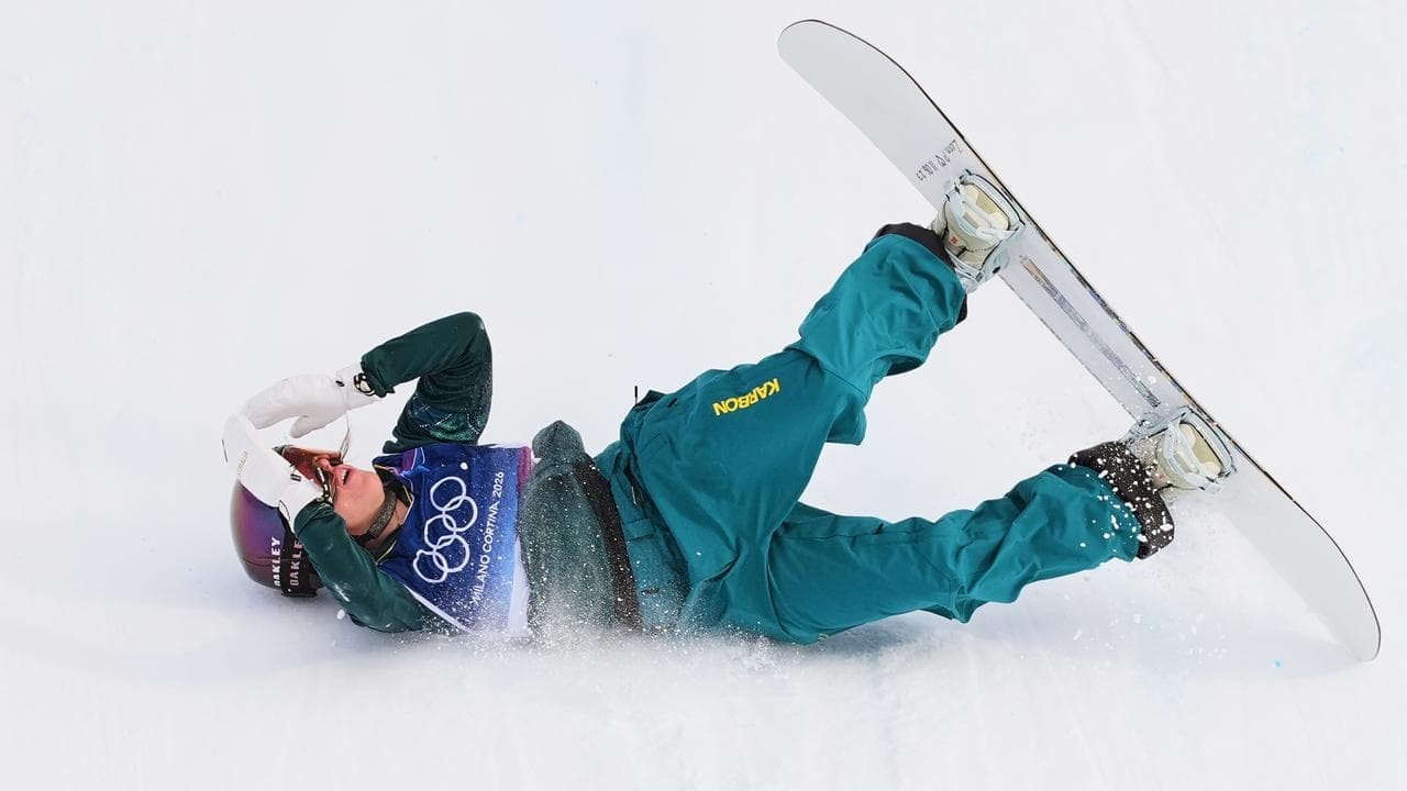 Aussie teen suffers fall in Olympic snowboard thriller