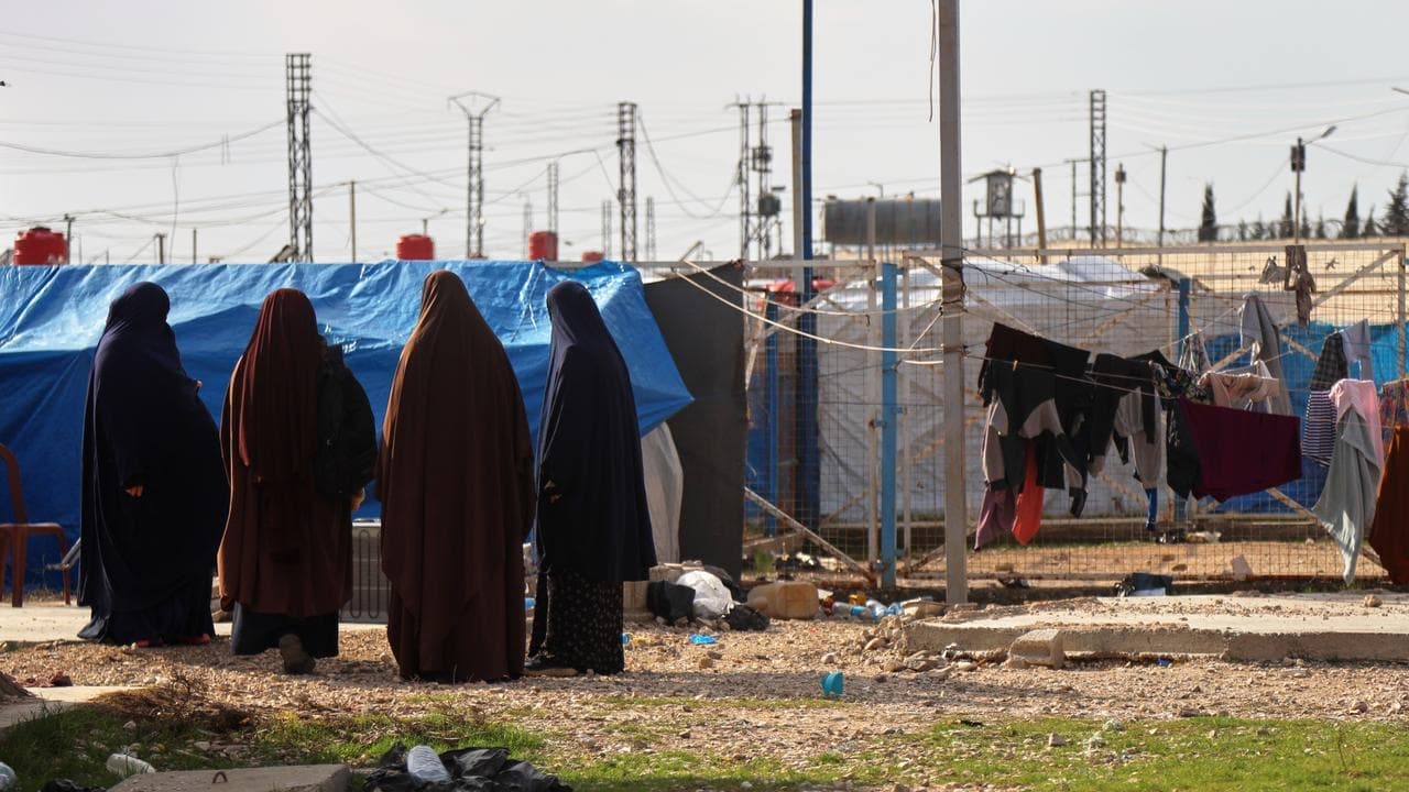 Bipartisan offer to block ISIS-linked families' return