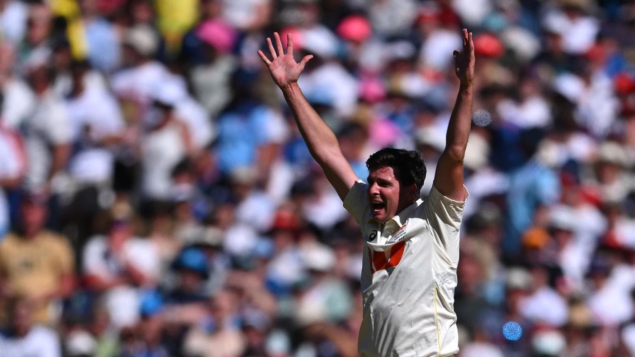 Aussie Test paceman snapped up in English county deal