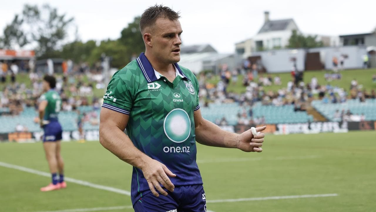 Warriors ace sinbinned in hectic trial loss to Dolphins