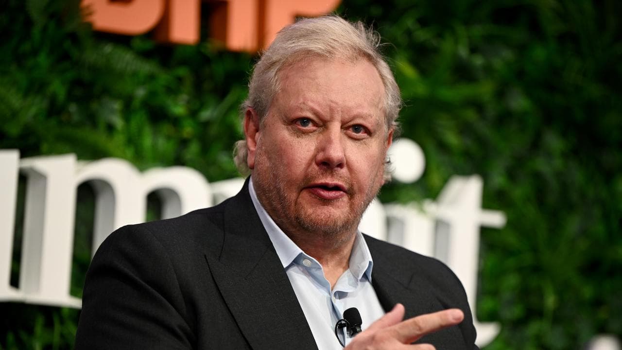 AI writing on the wall as WiseTech to cut 2000 coders