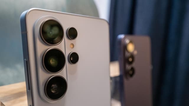 Tech giant plans 800 million AI gadgets by Christmas