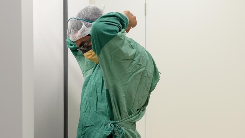 Hospital giant urges insurers to cough up more money