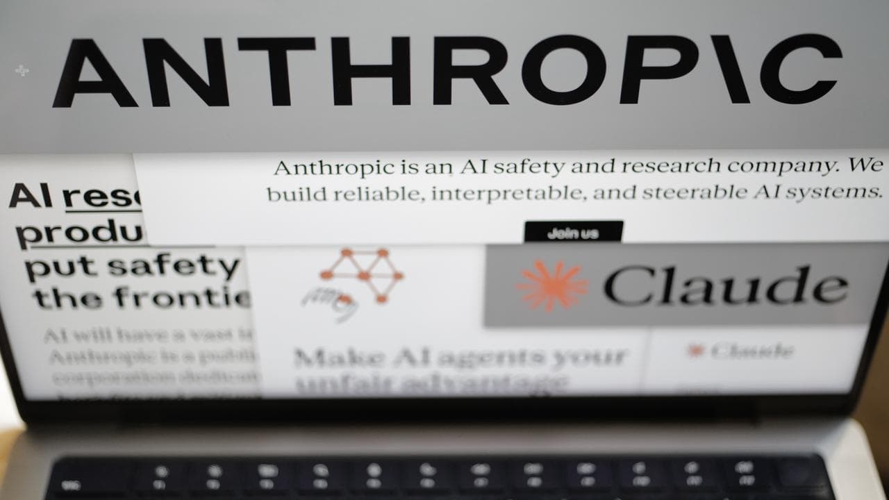 Trump says US government to end Anthropic software use