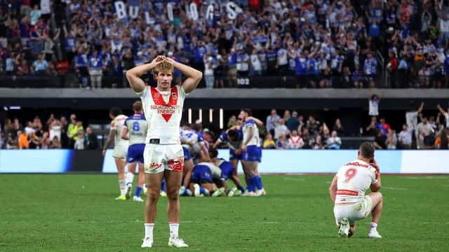 Didn't strip it: Dragons prop says he was hard done by