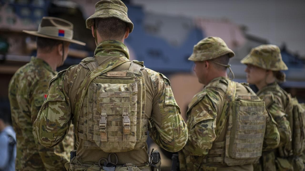 Fresh travel warning as Aussie base hit in Middle East