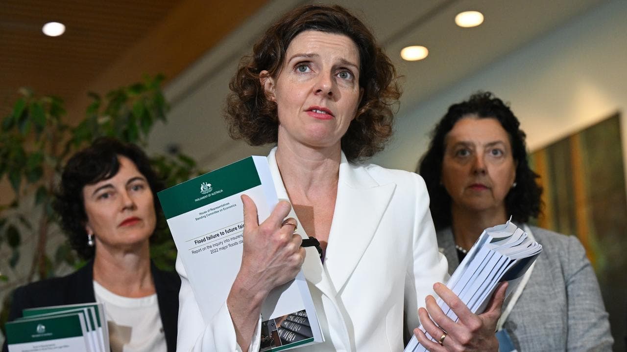 Lack of response to parliament reports 'disrespectful'