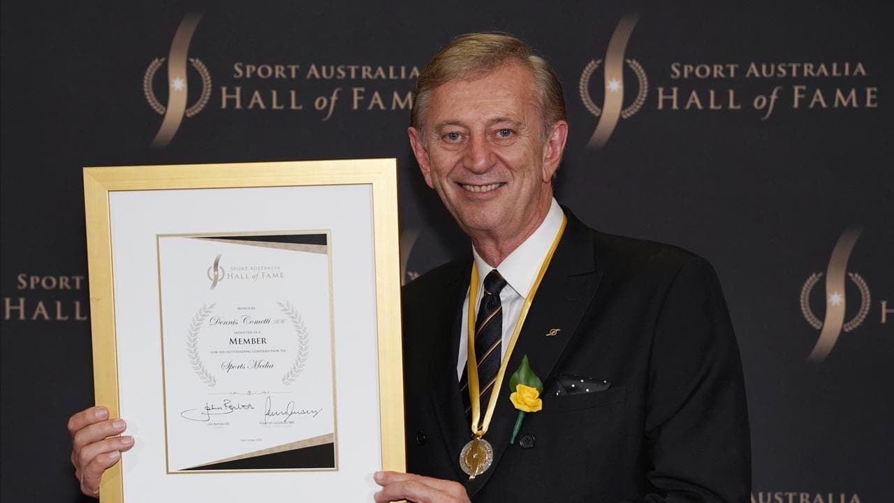 Centimetre perfect: broadcast doyen Dennis Cometti dies