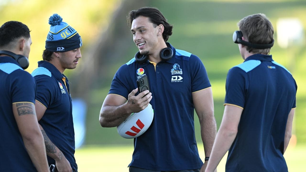 Car ride and hugs sealed Titans skipper Tino until 2030