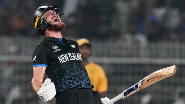 What a Scorcher! Allen blasts NZ into World Cup final