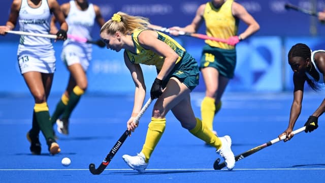 World Cup wobbles as Hockeyroos shocked by Chile