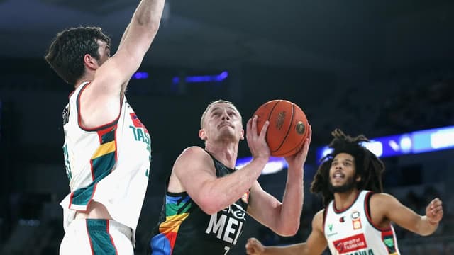 United advance to NBL play-in, end JackJumpers' season