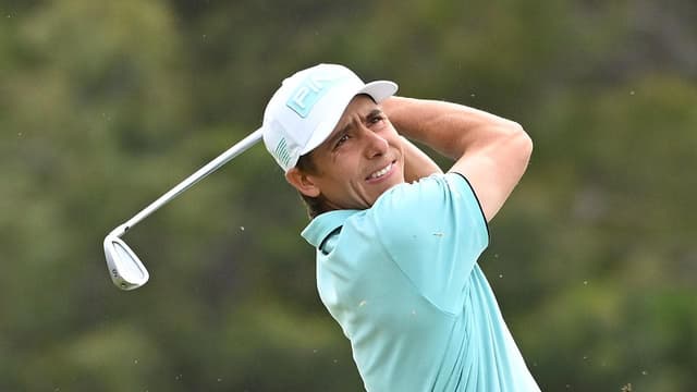 Aussies in shade as Ortiz roars into LIV Hong Kong lead
