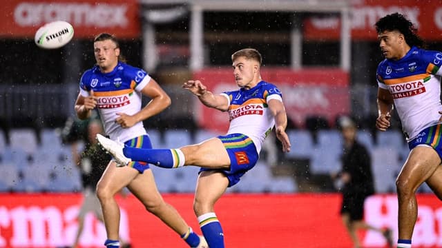 Stuart backs 'courageous' Sanders ahead of Manly test