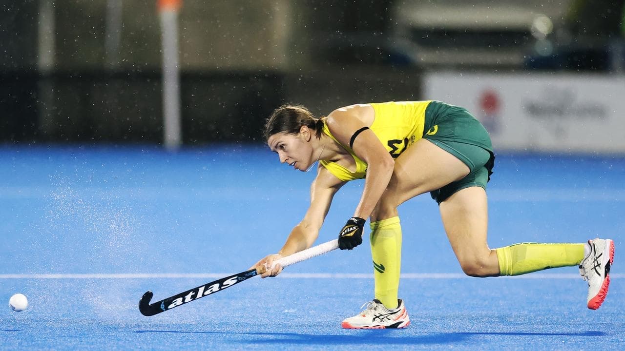 Hockeyroos bank vital win to revive World Cup hopes