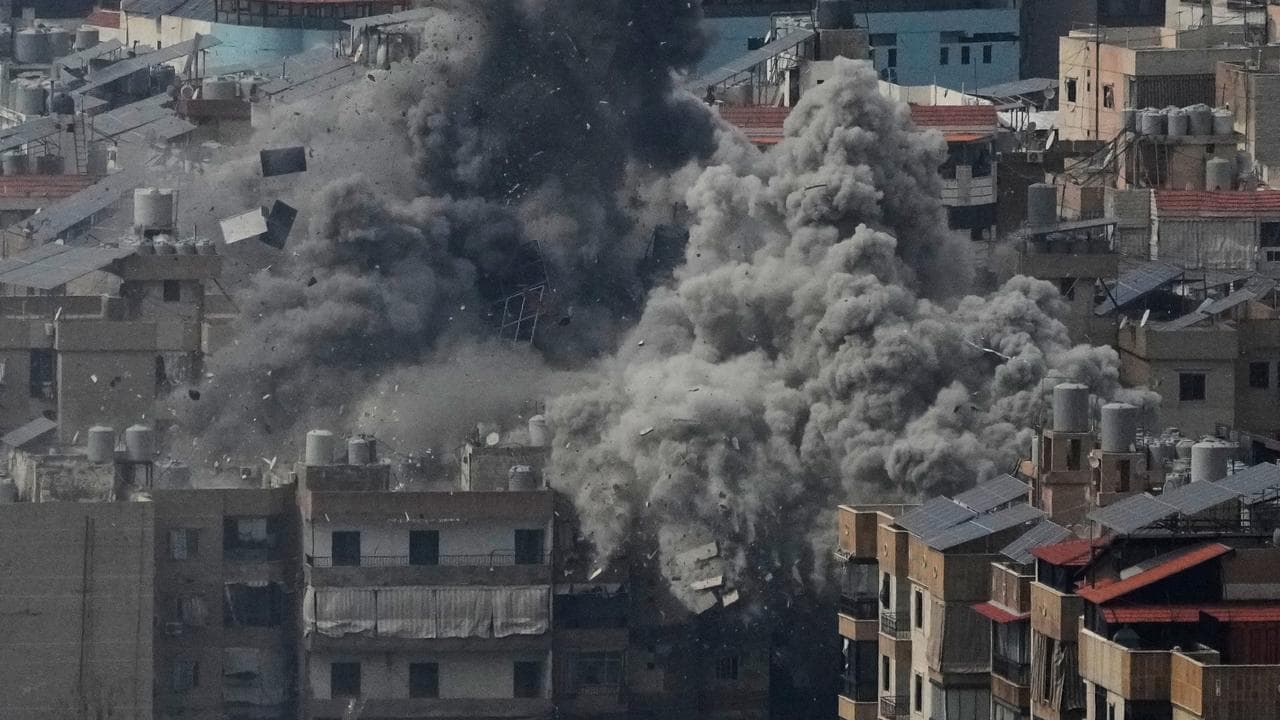 Trump warns Iran will be 'hit very hard' in new attacks