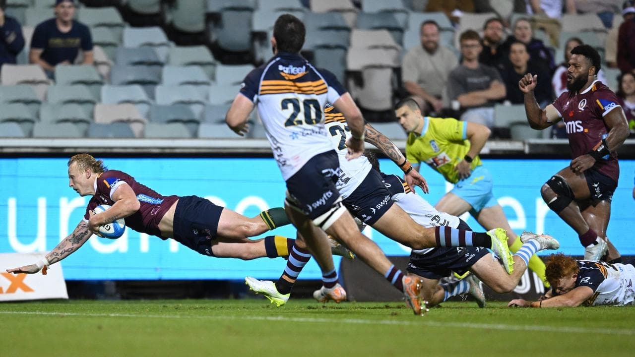 Gordon steals win as Reds overcome Brumbies in thriller