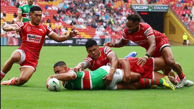 Walker, Mitchell fire Souths to overpower Dolphins