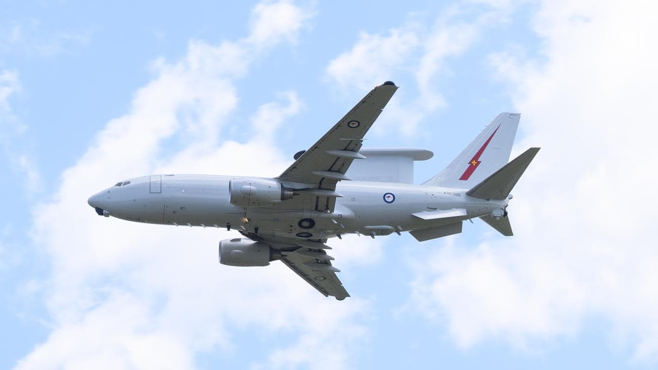 Australia to send spy plane, missiles to Middle East