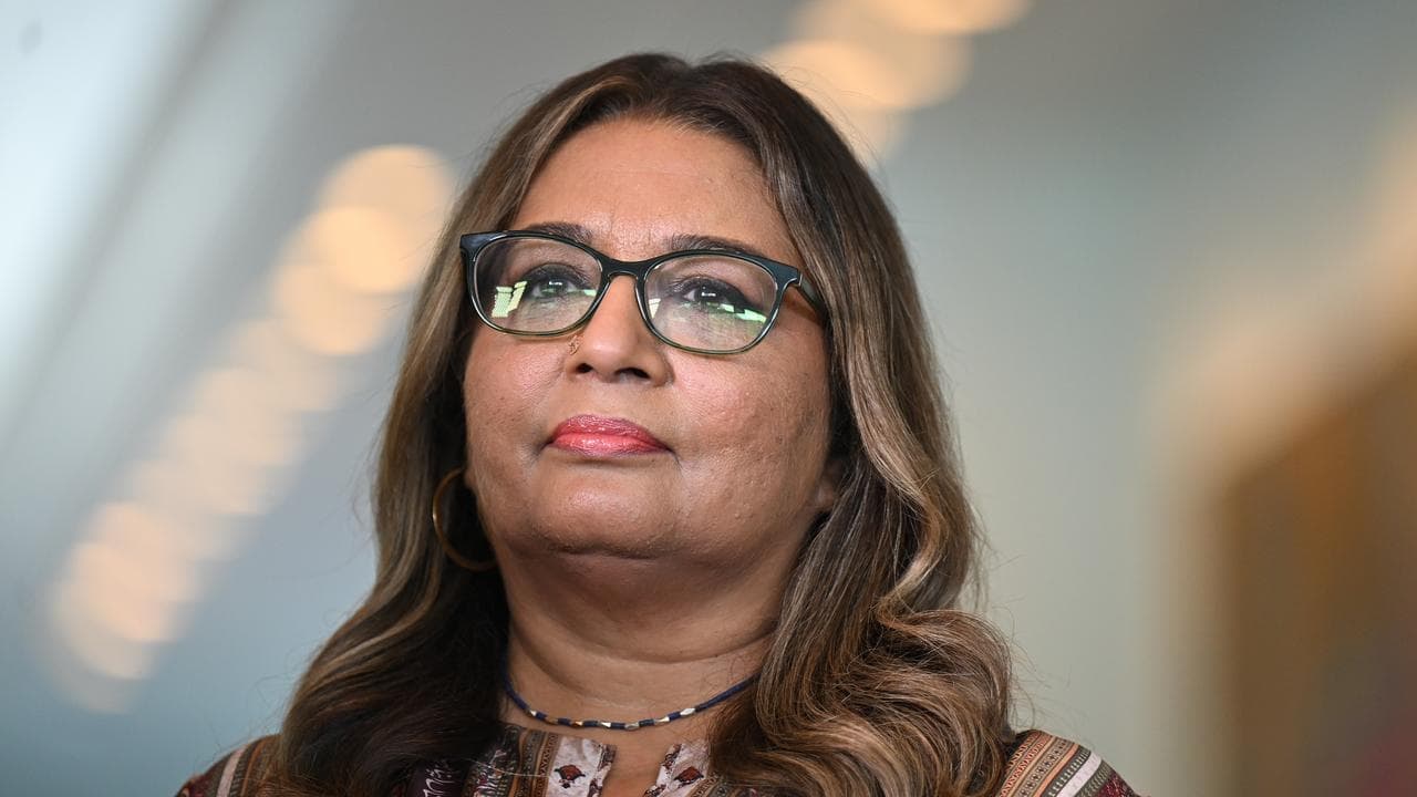 Digitally altered image targets senator in fake terror group smear