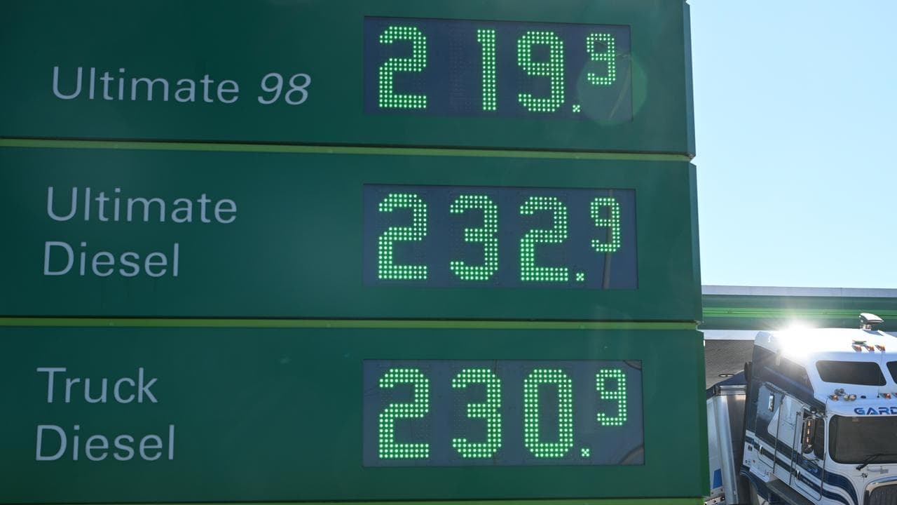 'Significant spikes': servos to face huge gouging fines