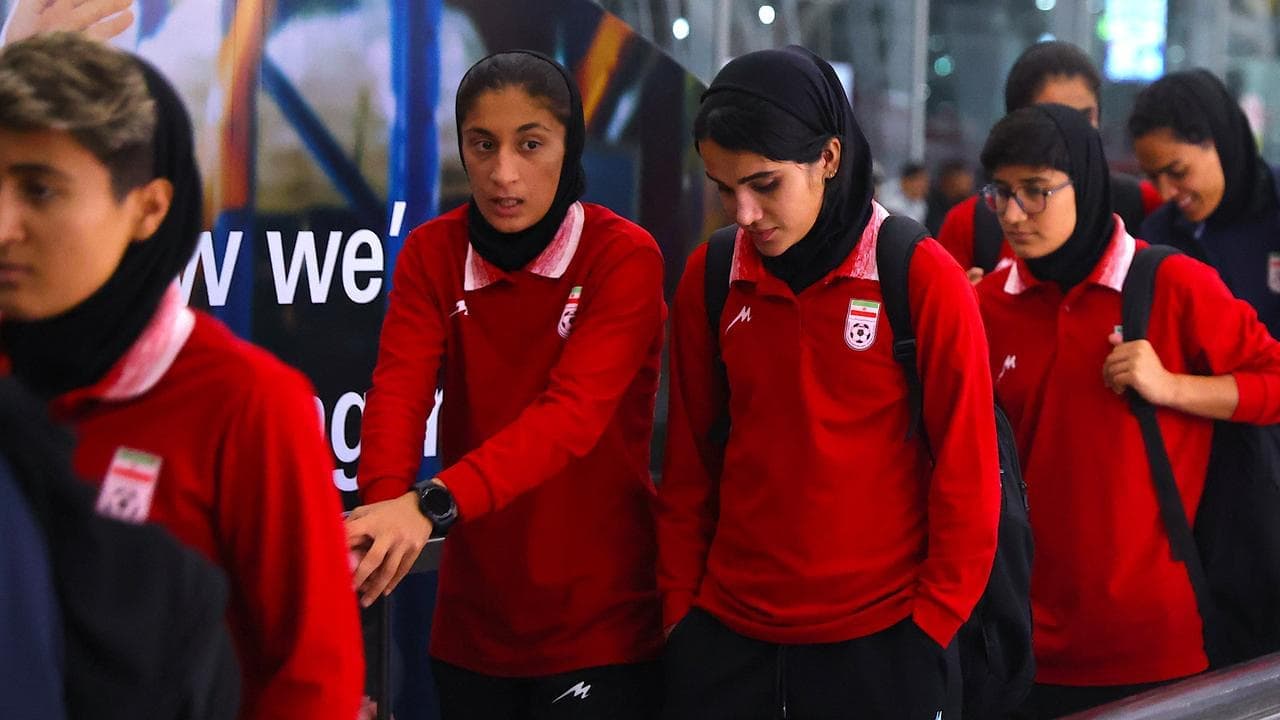 Late drama as Iranian player changes mind on asylum