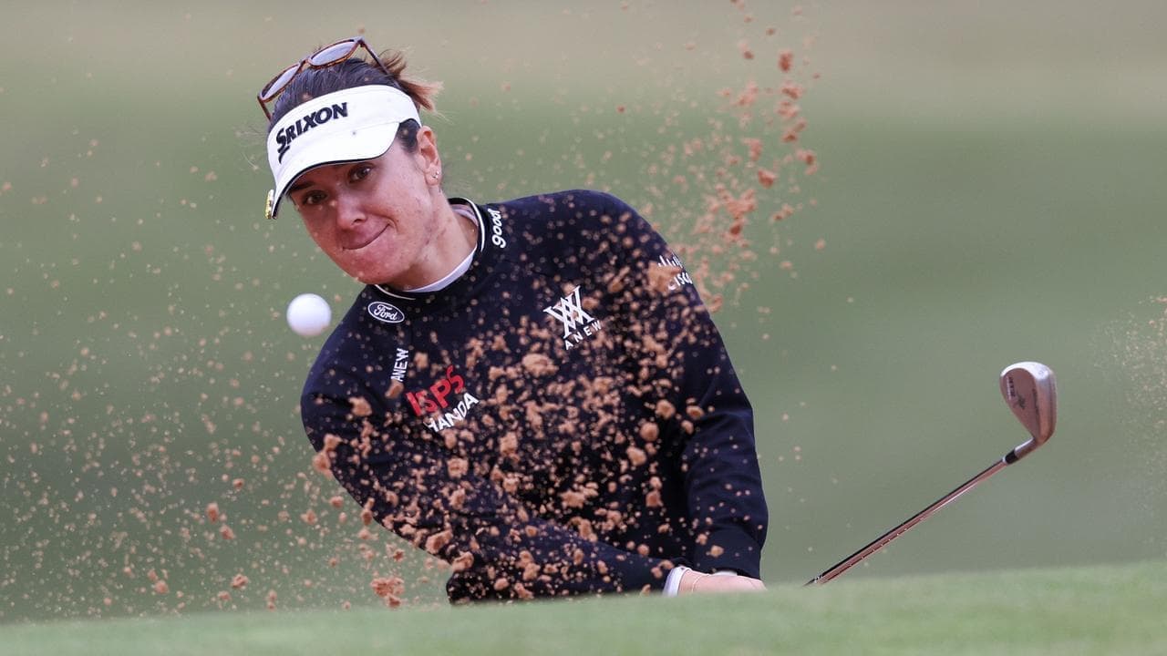 'It was tricky': star duo solid at Women's Aussie Open