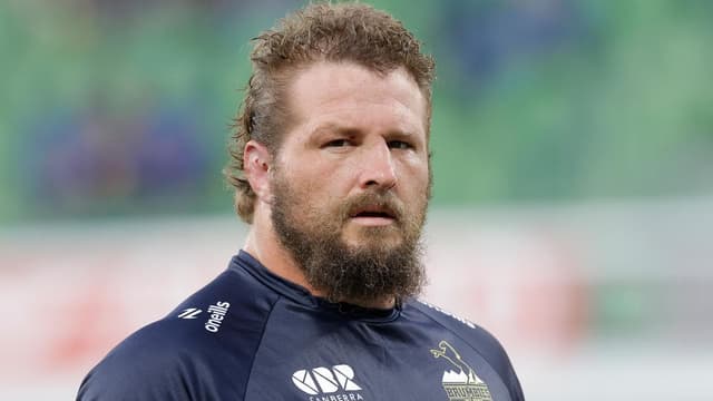 Slipper milestone on hold, Beale earns Force start