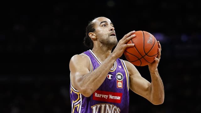 Cooks a more confident free-throw shooter: Goorjian