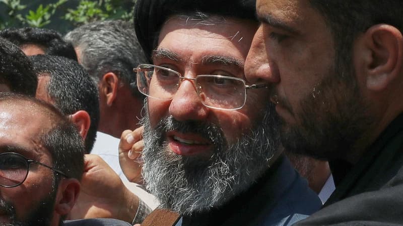 Iran's new supreme leader vows to keep strait closed