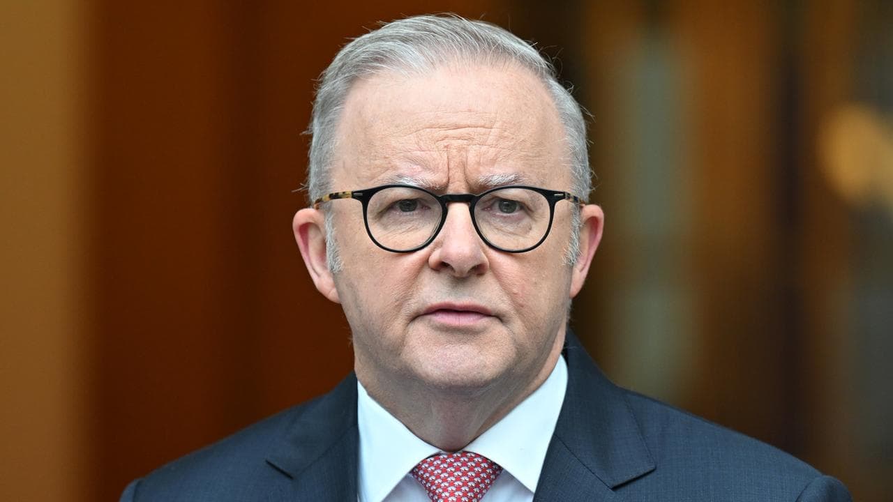 Twist for man accused of threatening to kidnap PM