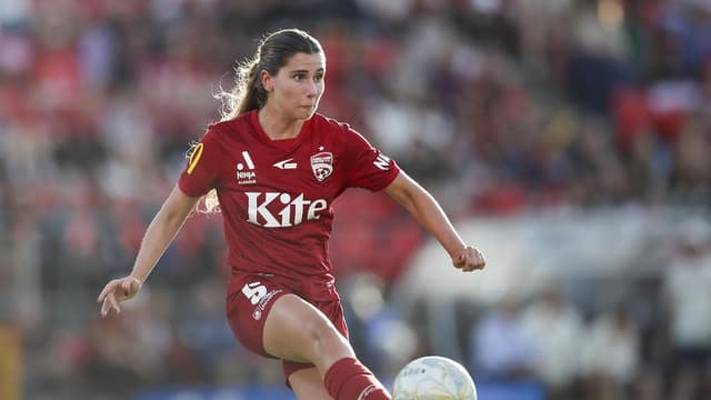 Adelaide go second in ALW with comeback win over Perth