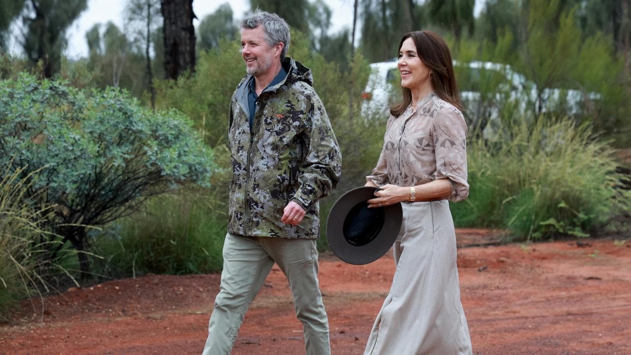 Frederik and Mary visit Australia's best known landmark