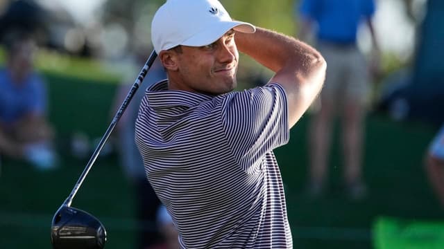 Aberg surges to lead Players, Day heads Aussies