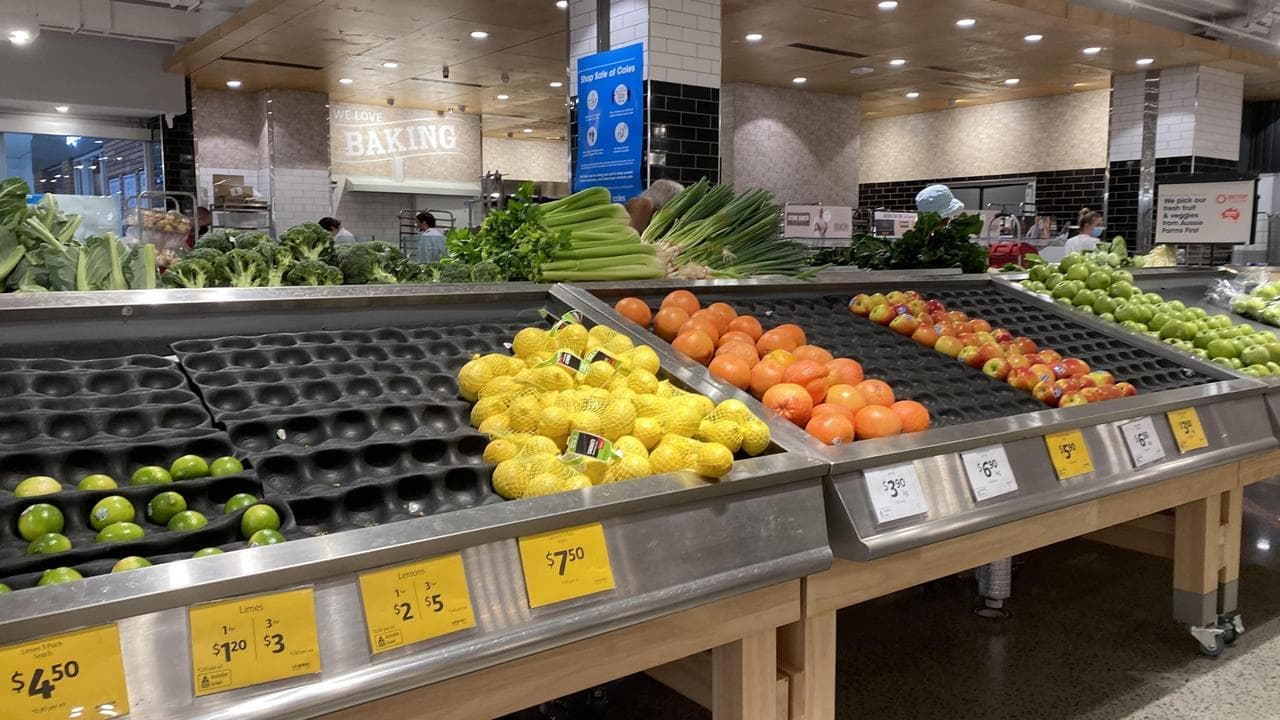 Fuel tax cut urged to avoid fruit 'rotting on trees'