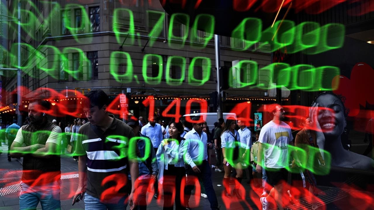Aussie shares climb on steady oil price, rate outlook