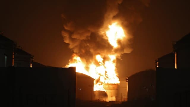 Iran hits back at Gulf refineries after Israeli strike