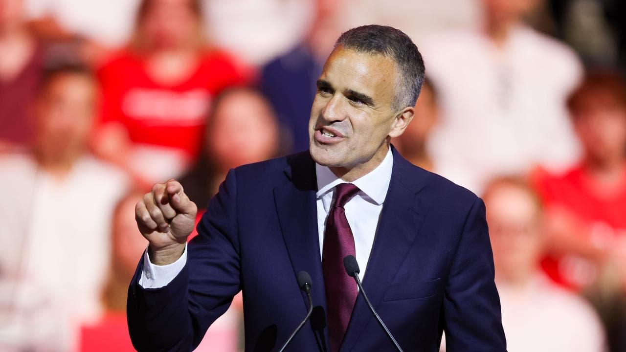 Premier turns up the heat on 'pretender' One Nation