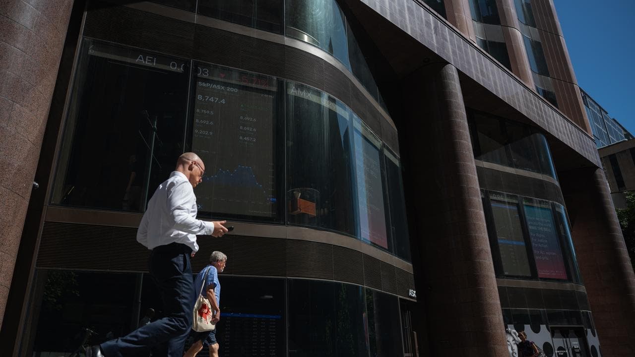 Aussie shares hit four-month low as miners tumble