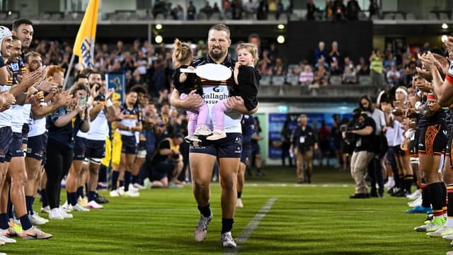 Slipper's day ends in elation as Brumbies beat Chiefs
