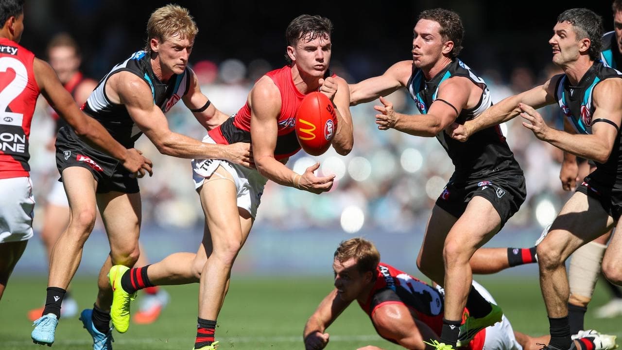 Port skipper injured as Bombers slump again