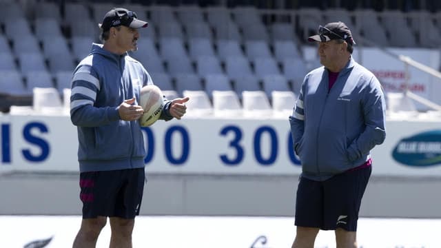 Wallabies snare All Blacks assistant as defence coach