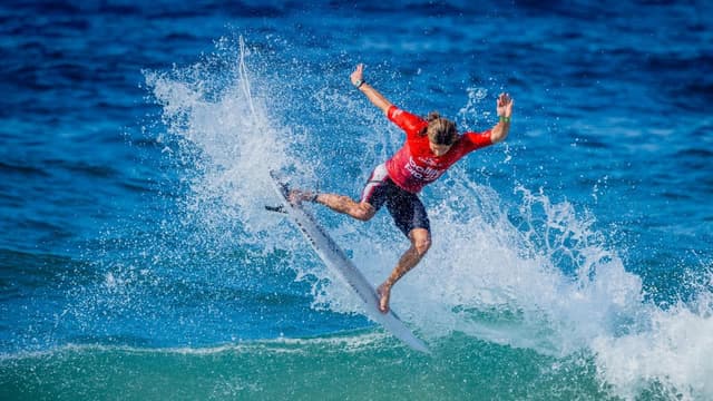 Surfers excited as new-look tour kicks off at Bells