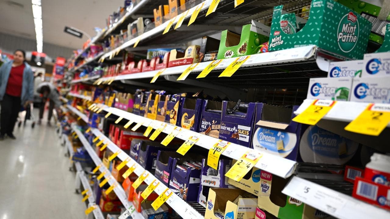 Inflation edged down before start of Iran war