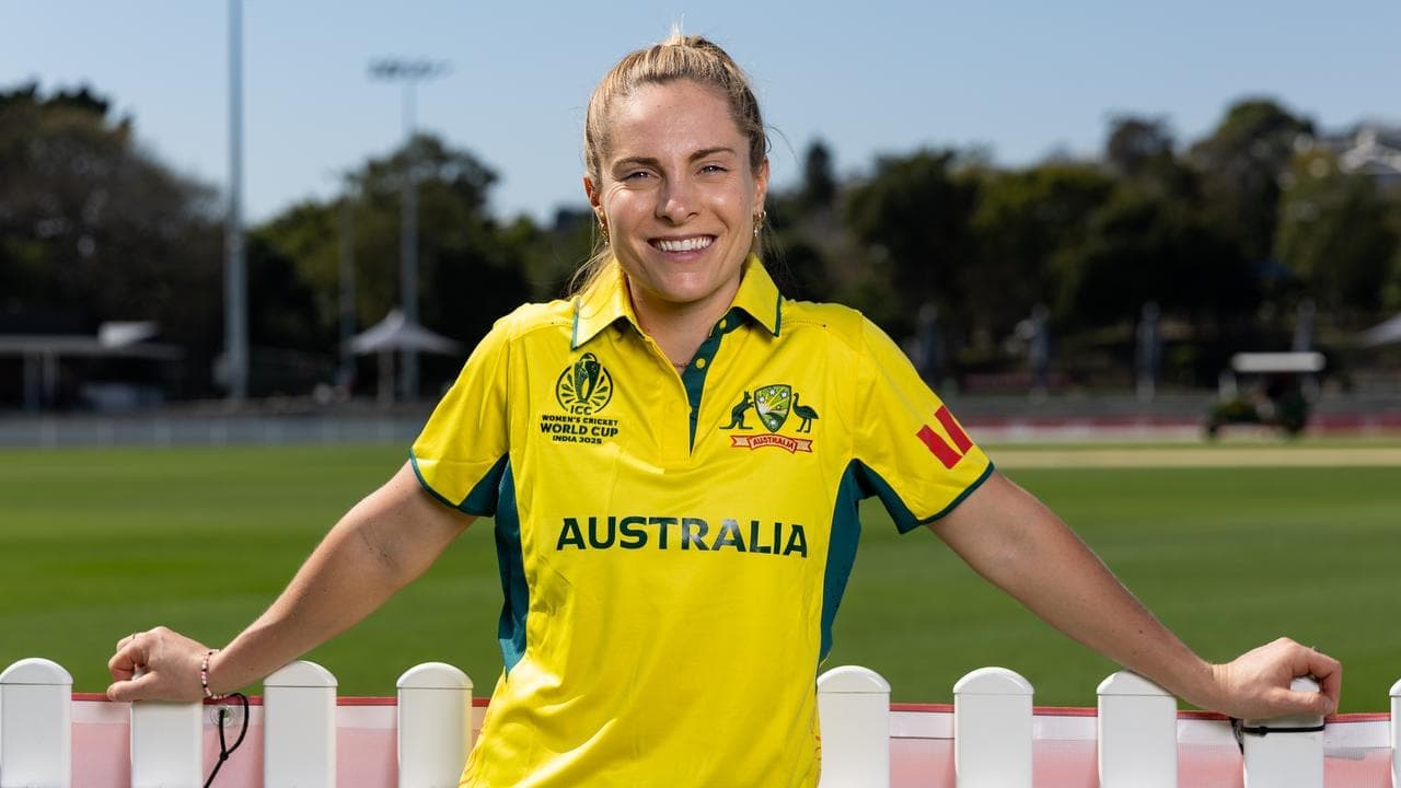 'Amazing' leader Molineux hailed despite bit-part role